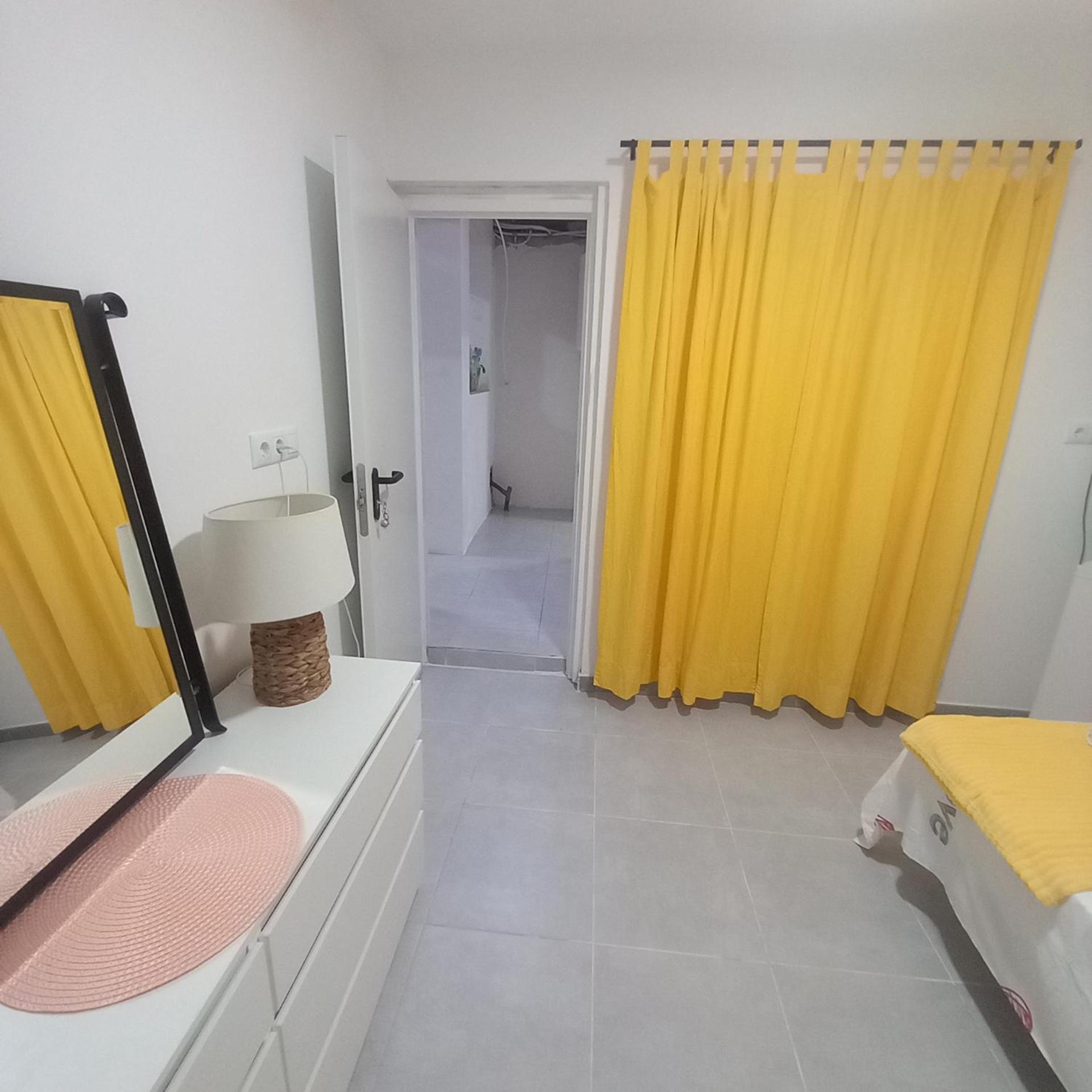 Hiromi Room Calle Julio Antonio Alicante Exteriér fotografie